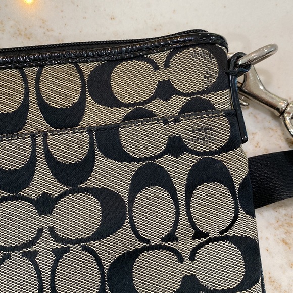 Coach crossbody - Picture 6 of 8